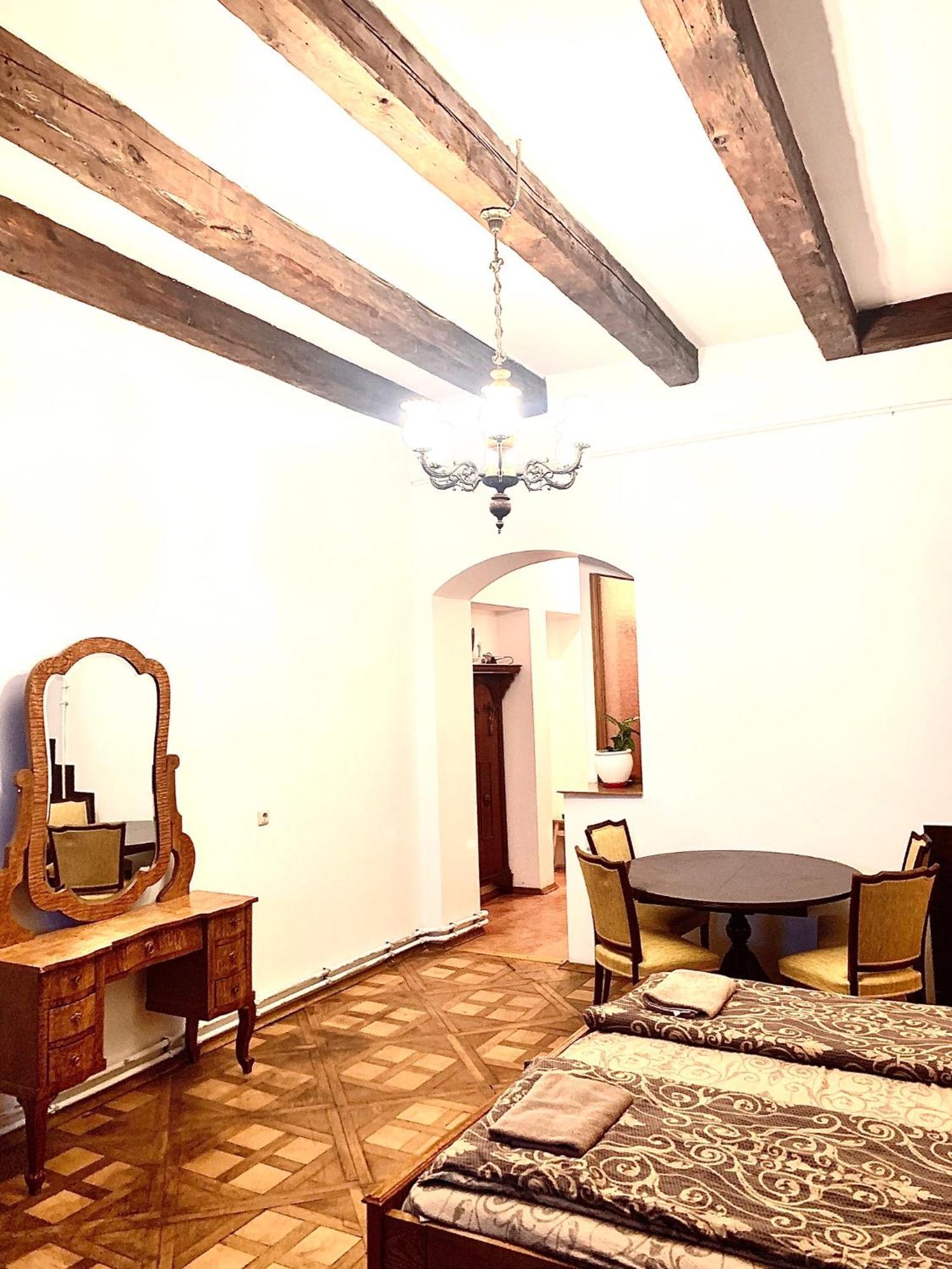 Apartments In The Customs Square إلفيف المظهر الخارجي الصورة